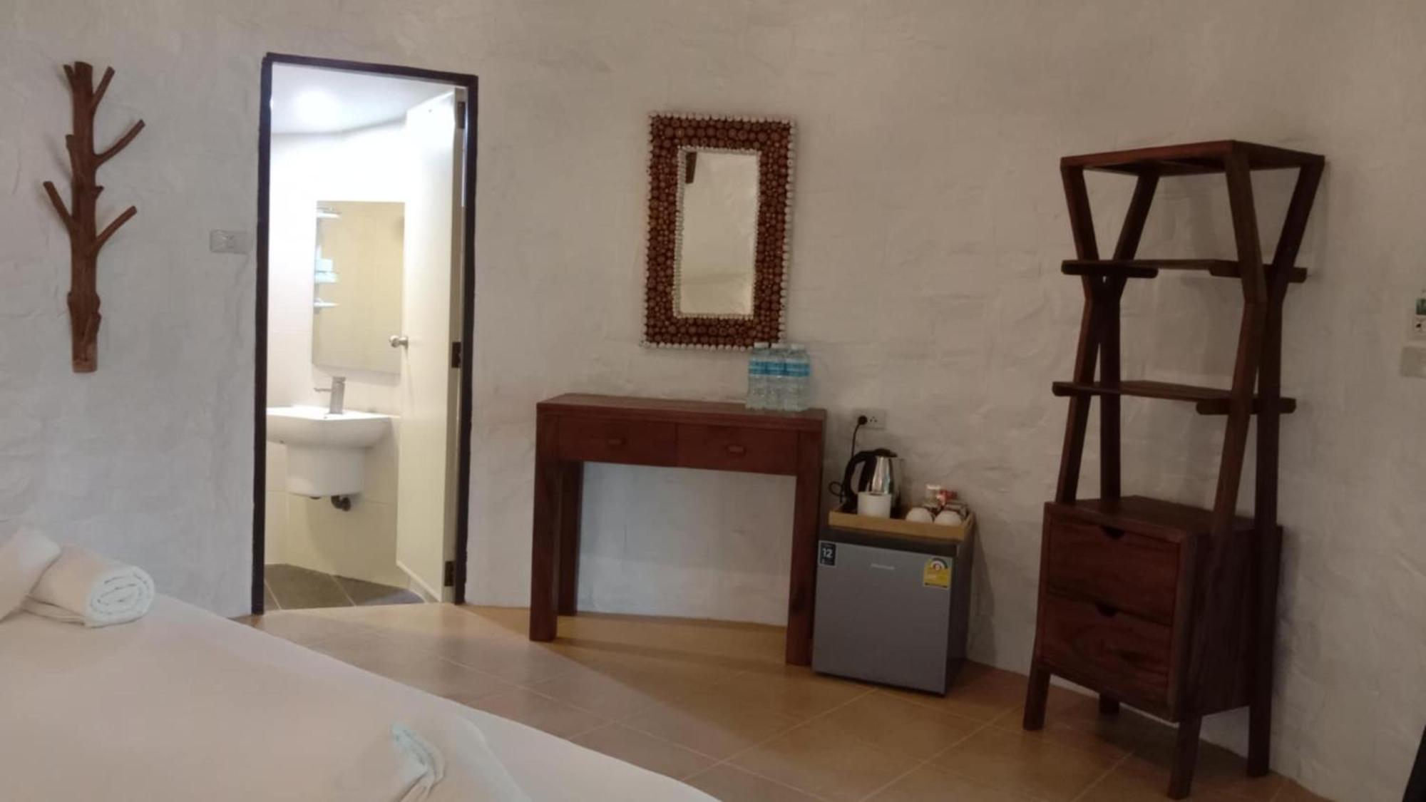 Sunrise Beach Resort Ко Чанг Экстерьер фото